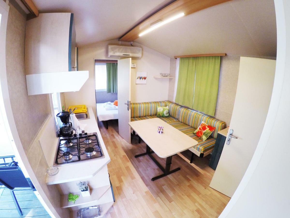Accommodation Suzy Zadar Exterior photo